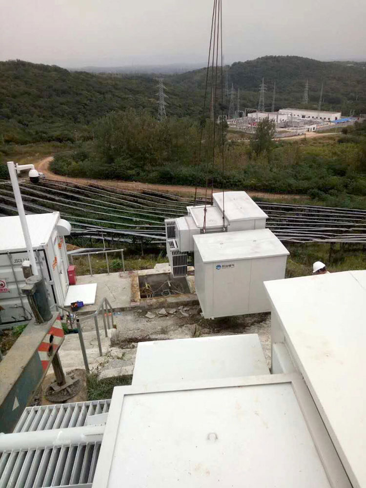 三峡安徽巢湖骄阳光伏电站